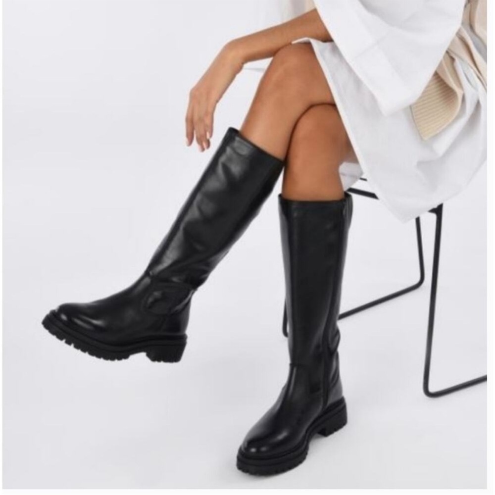 Geox Iridea Black Leather Lug Sole Boots Size 37 Women’s Designer Comfort